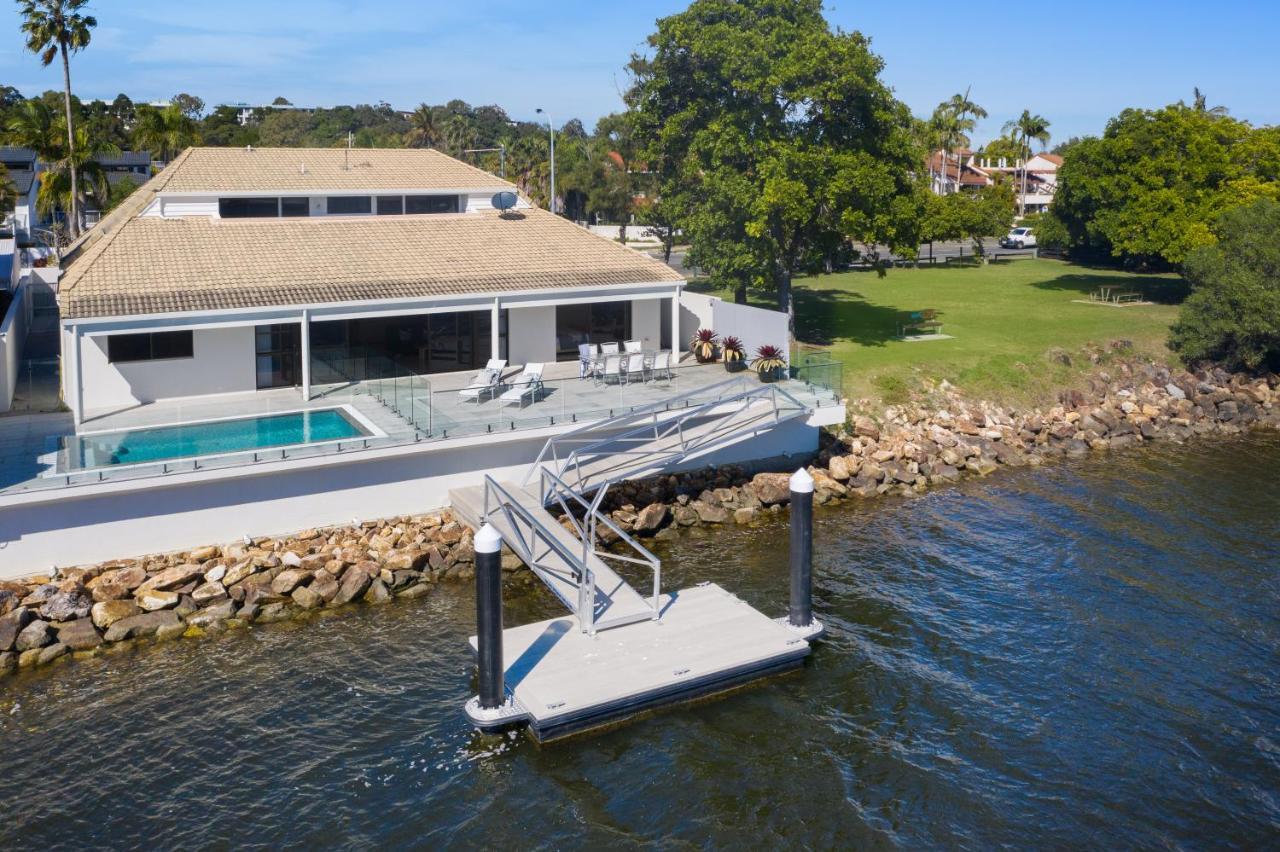 Affordable Riverfront, Pool, Private Pontoon Vila Noosa Heads Exterior foto