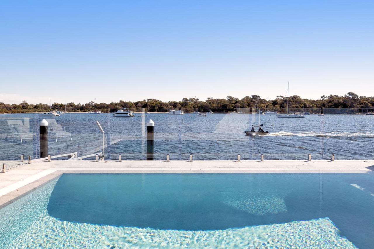 Affordable Riverfront, Pool, Private Pontoon Vila Noosa Heads Exterior foto